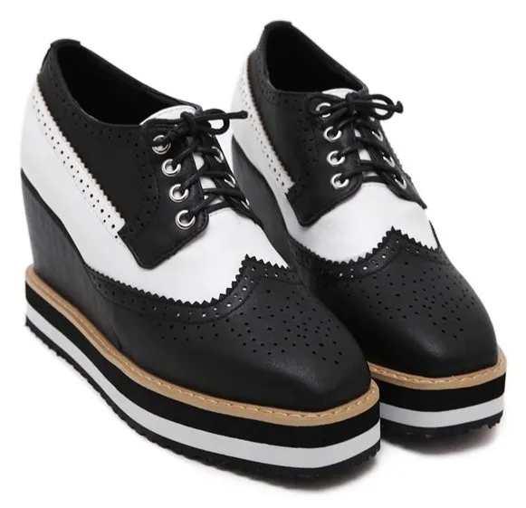 Black White Lace Up Platform Wedge Oxfords