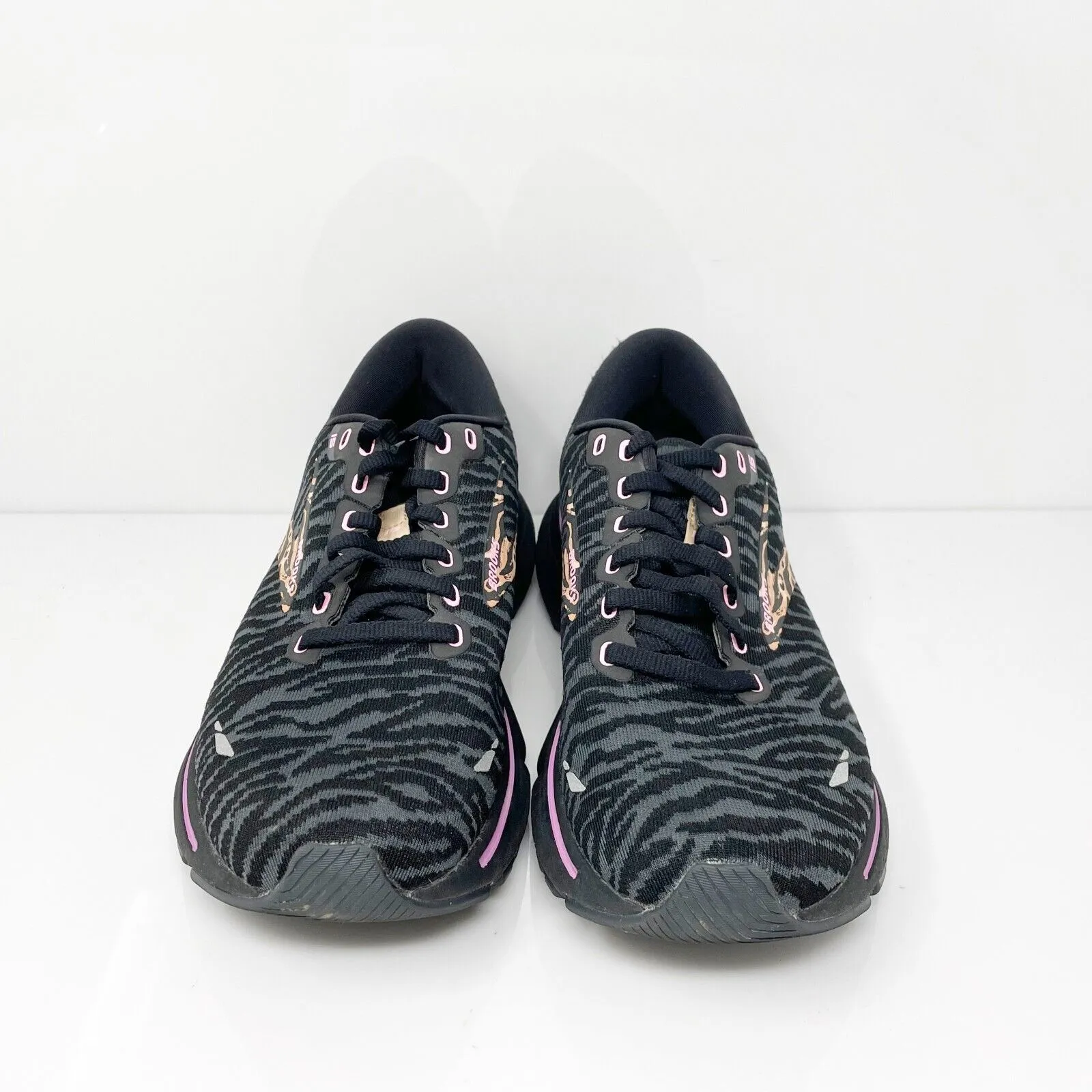 Brooks Womens Ghost 15 1203801B086 Black Running Shoes Sneakers Size 8.5 B