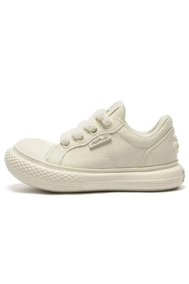 Canvas Low White Shoes