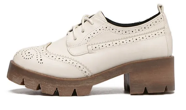 Cream Baroque Lace Up Cleated Heels Oxfords