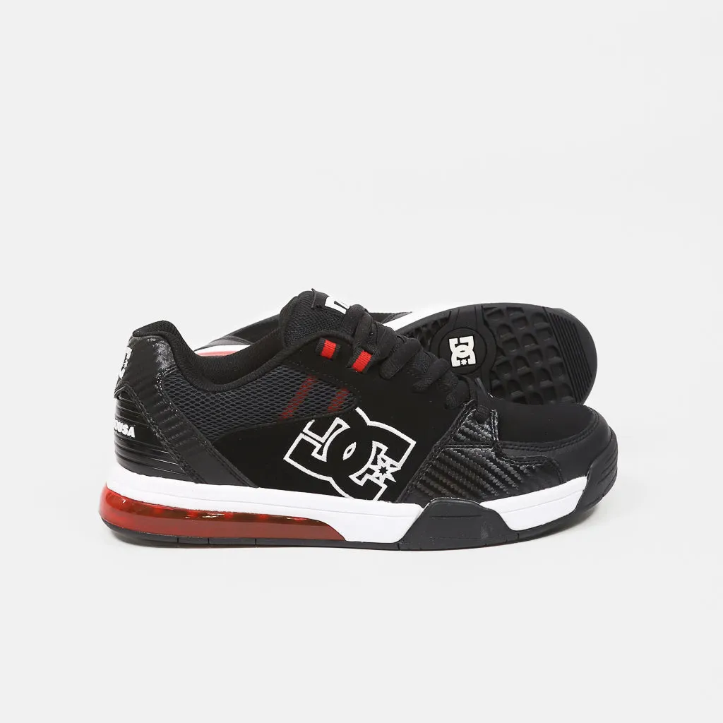 DC Shoes - Versatile LE Shoes - Black / Black / Red