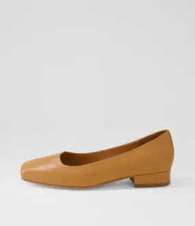 DJANGO & JULIETTE Belek Dark Tan Leather Pump Heels