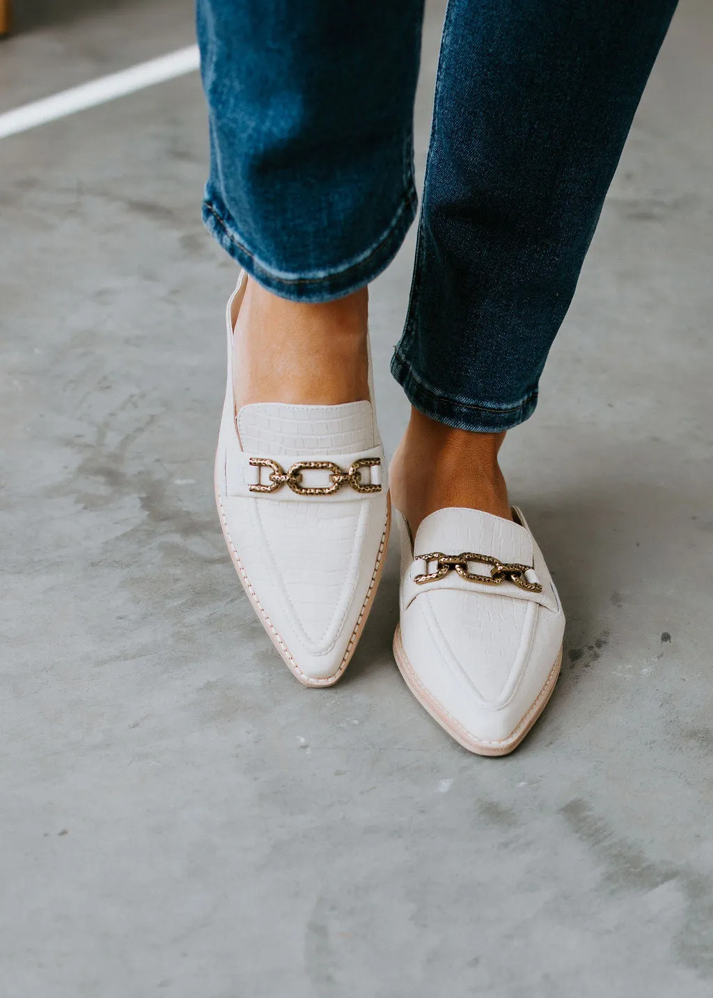 Dolce Vita Sidon Mules