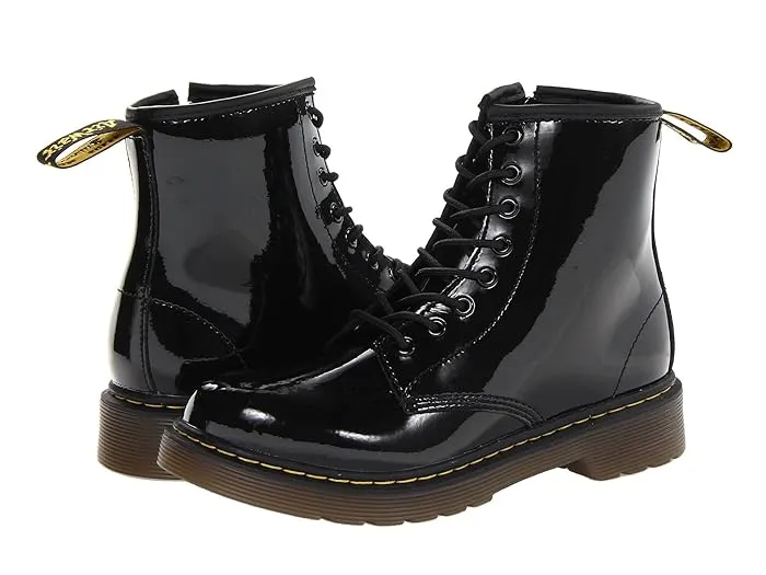 Dr. Martens Kid's Collection 1460 Junior Lace Up Fashion Boot (Little Kid/Big Kid)