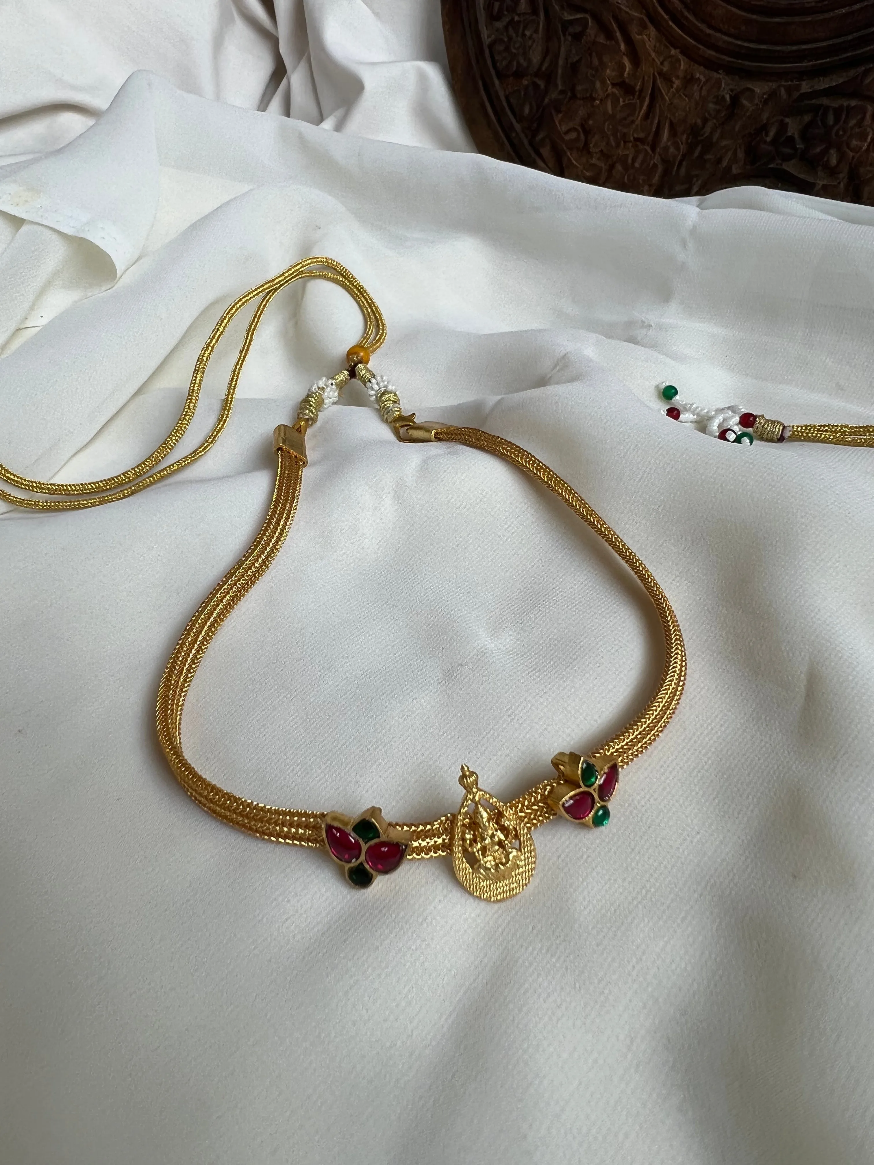 Lakshmi kid friendly Kundan necklace