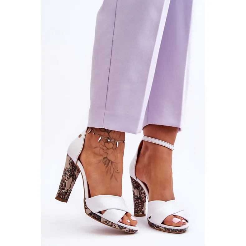 Leather Heels Sandals Maciejka 06081-11 White