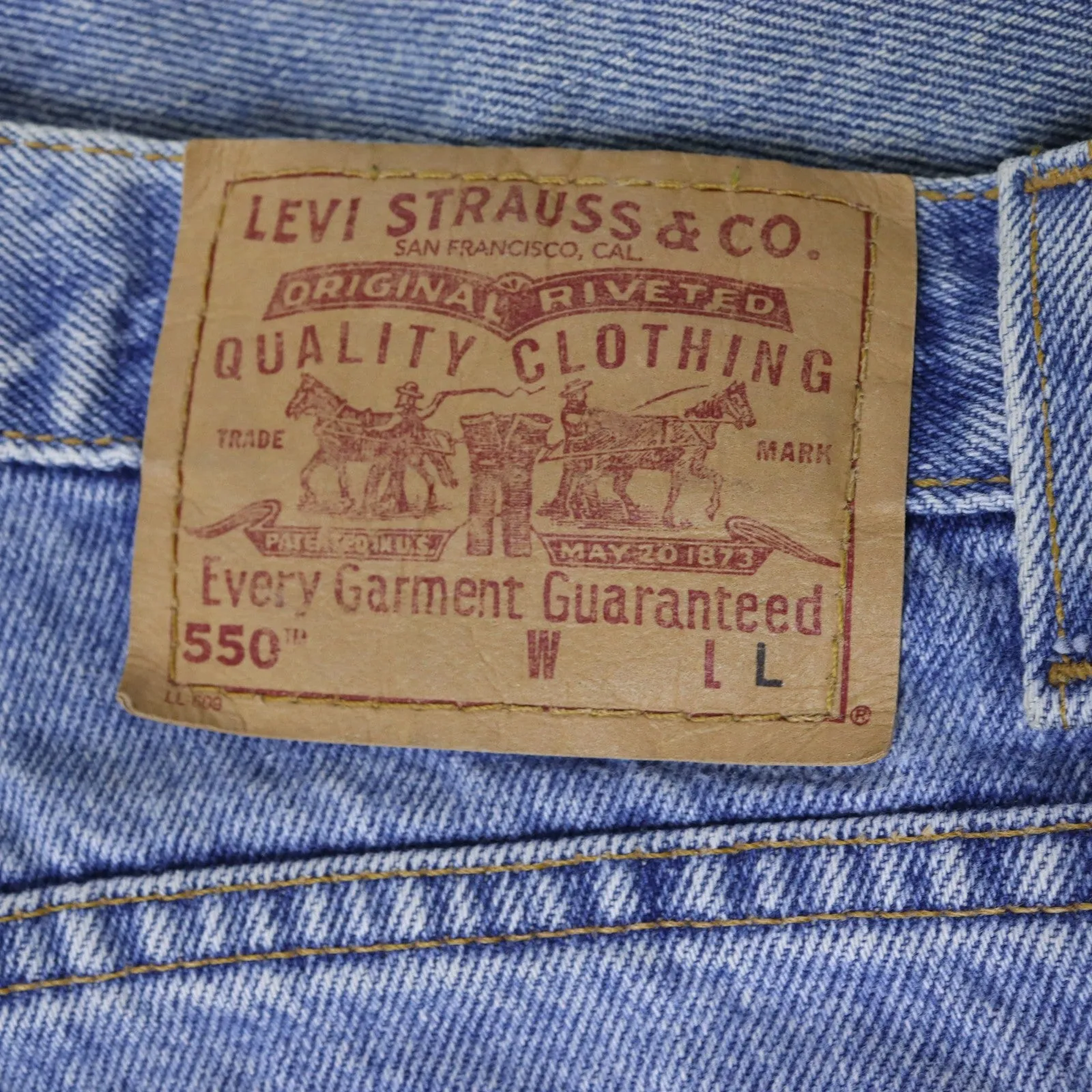 Levi's 550 Blue Jeans