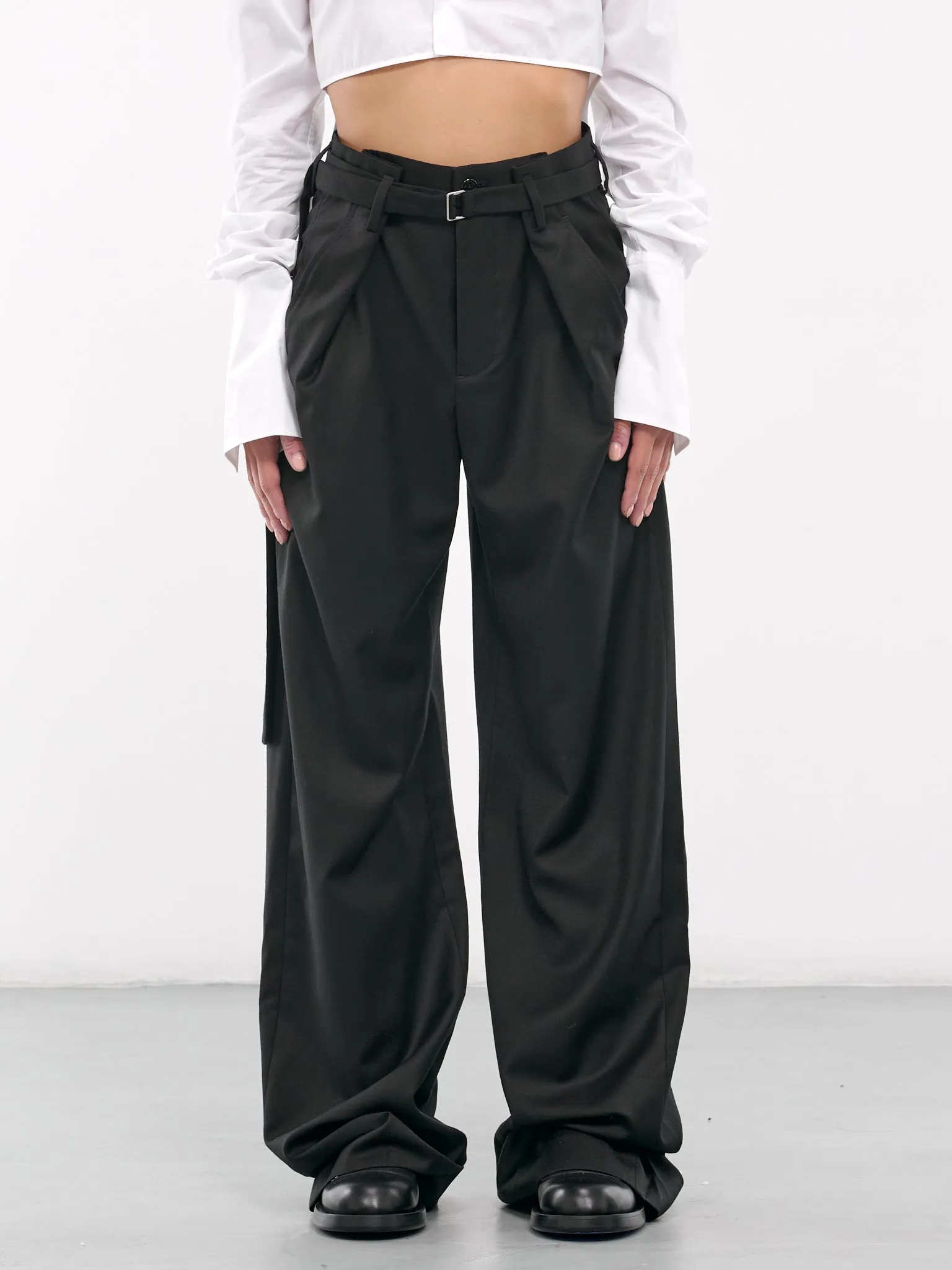 Linna Trousers (B0012252-FA515-BLACK)