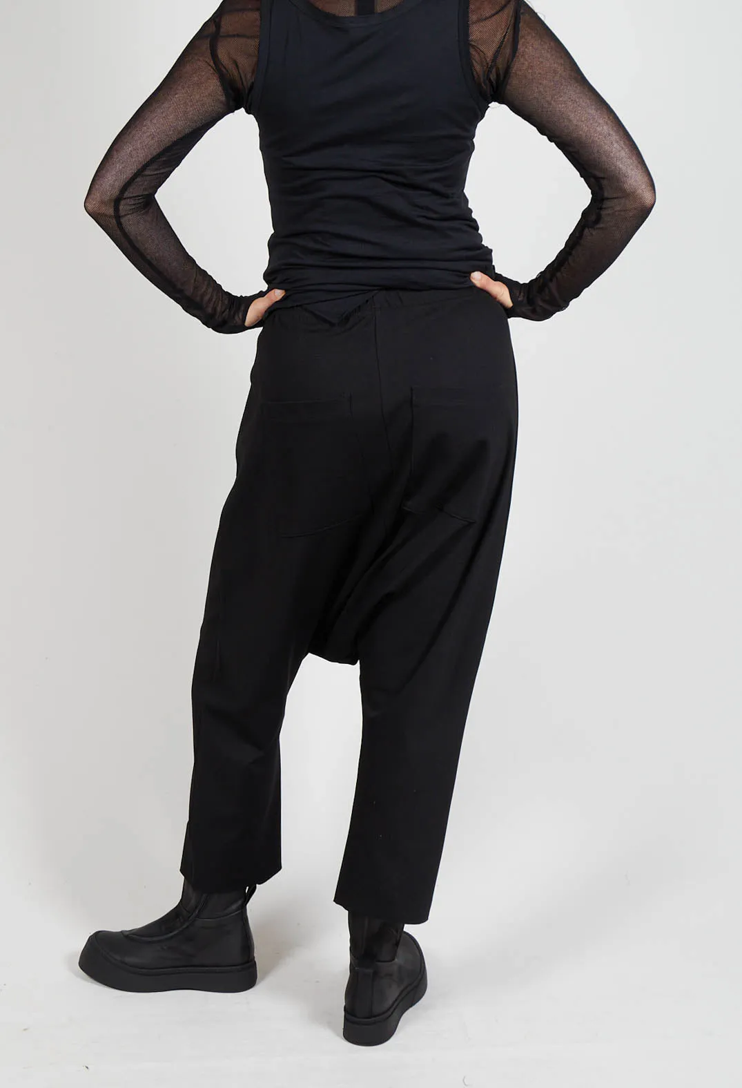 Black Casual Elastic Waist Pants.