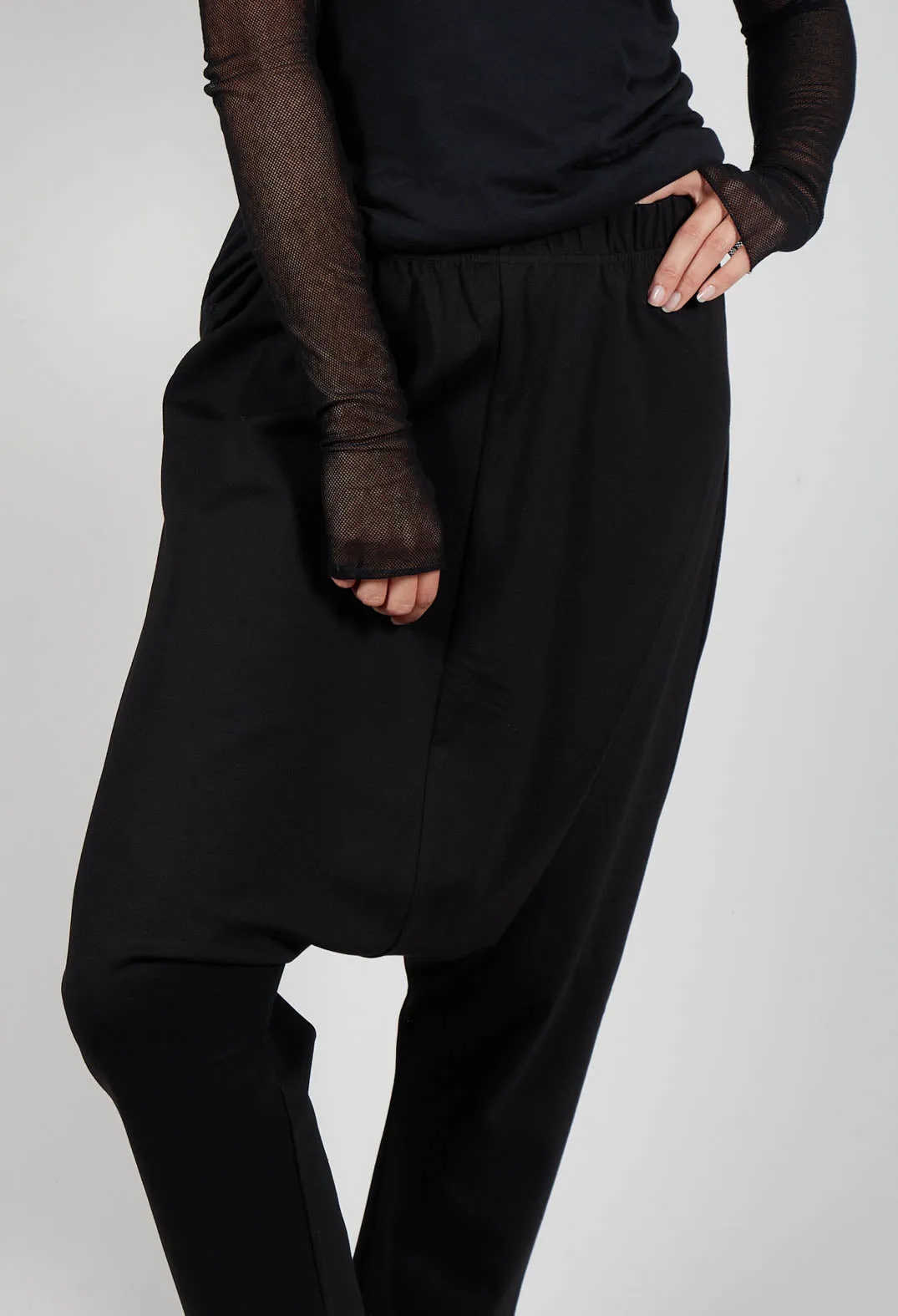 Black Casual Elastic Waist Pants.