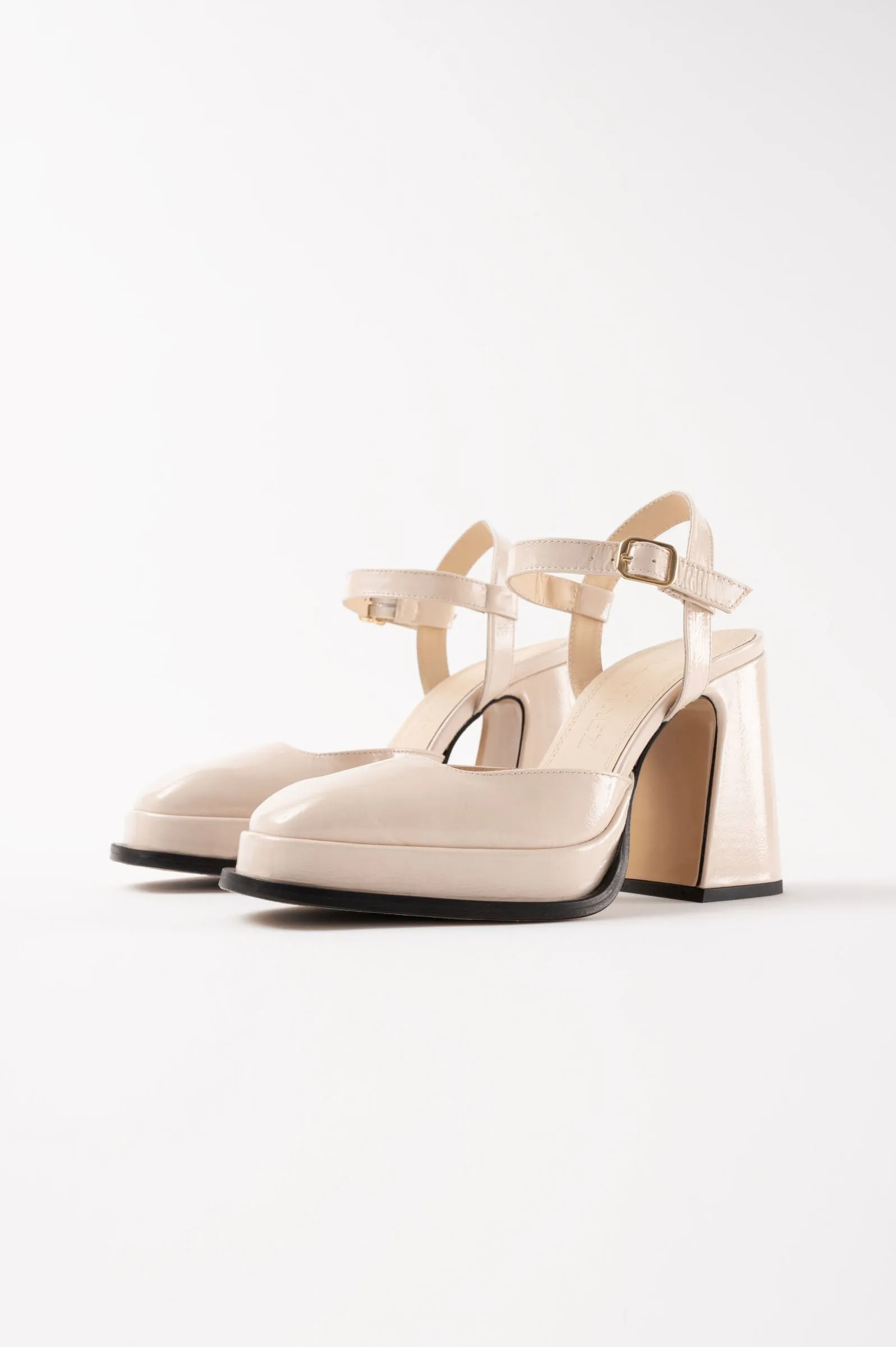 MALASANA - Off-White Patent Leather Platform Pumps