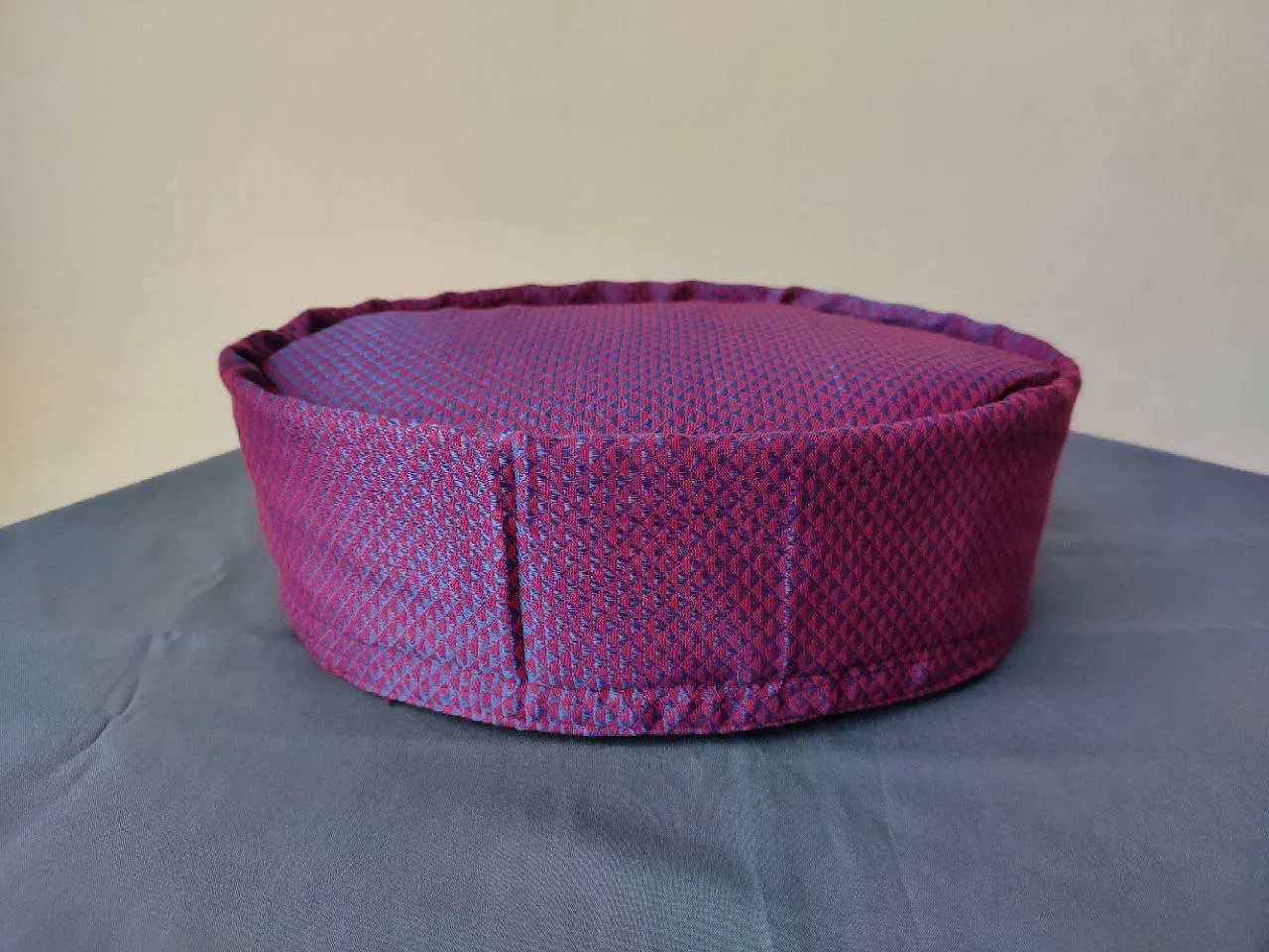 Men's purple khunn topi