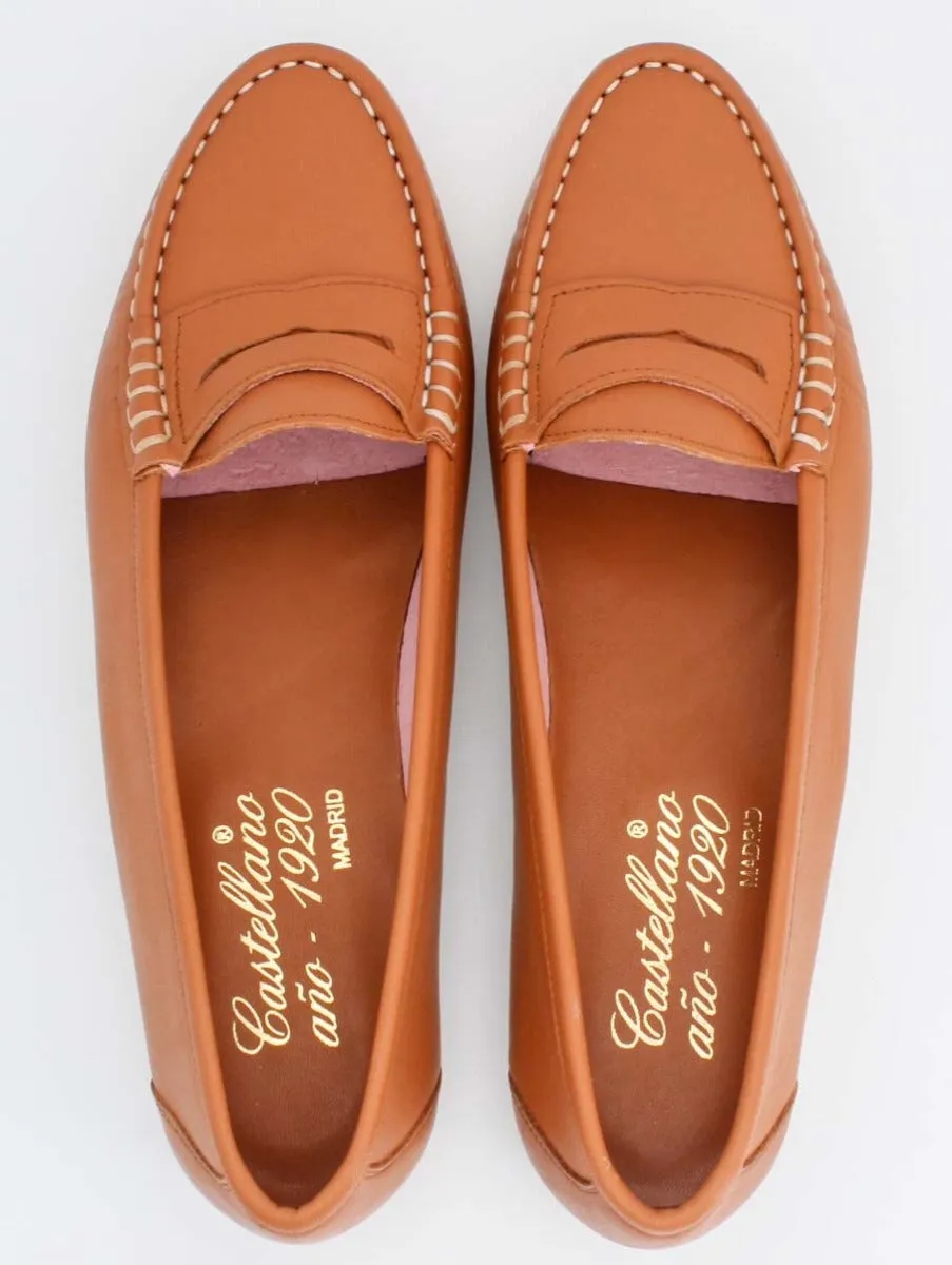 women's leather Roma moccasins in tan color