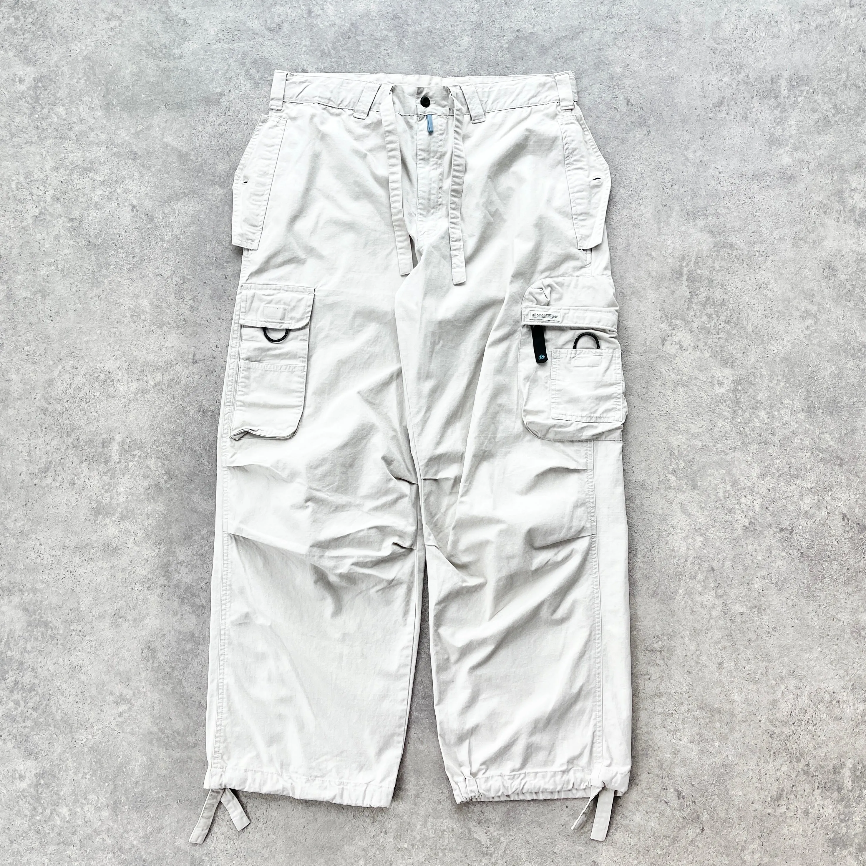 Nike ACG 2000s technical cargo trousers (XL)