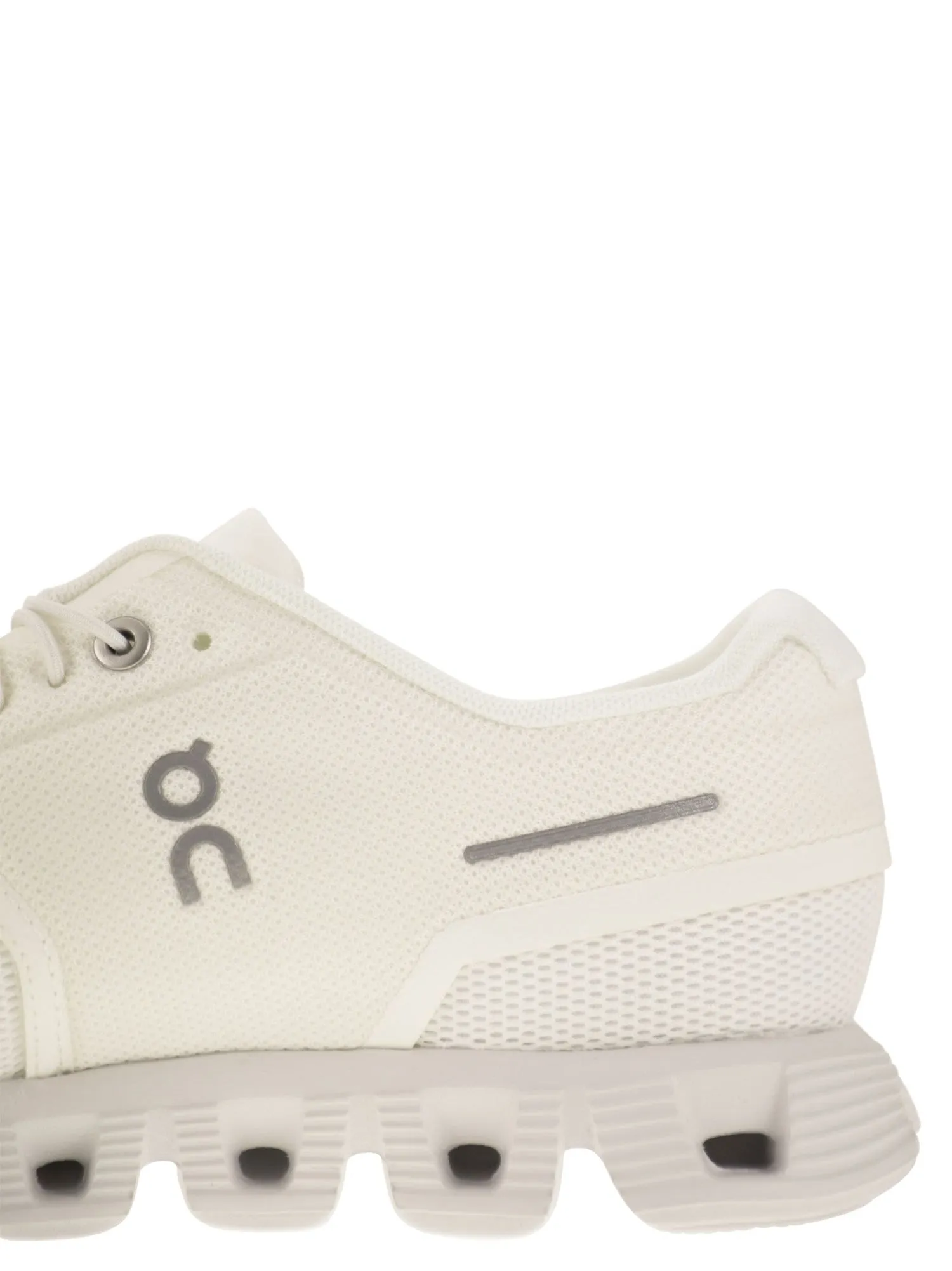 On    On Cloud 5 Sneakers