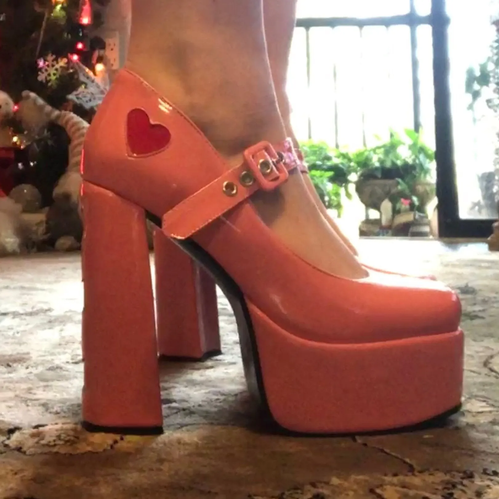 Orange High-End Designer Pumps