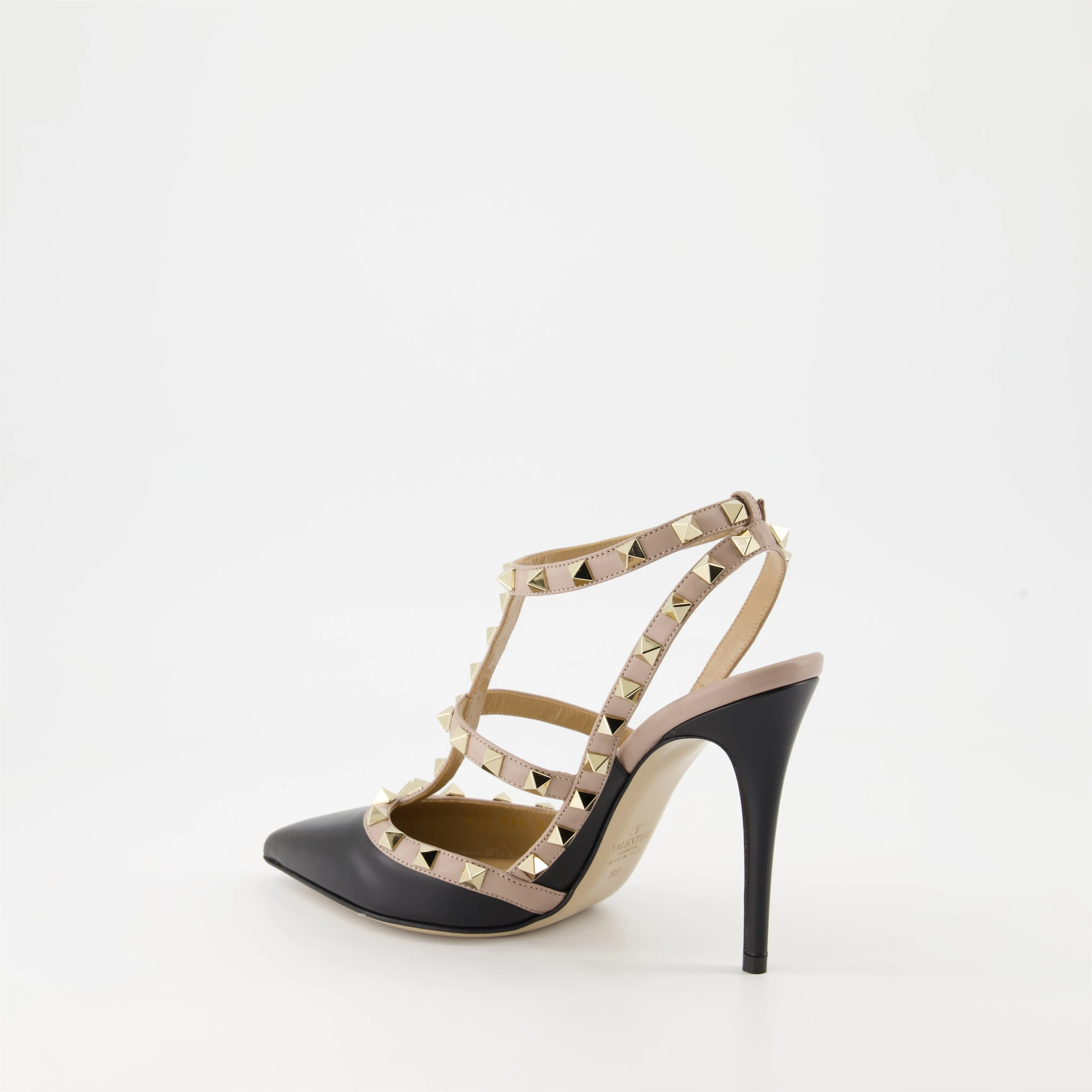 Rockstud Black Beige Pumps