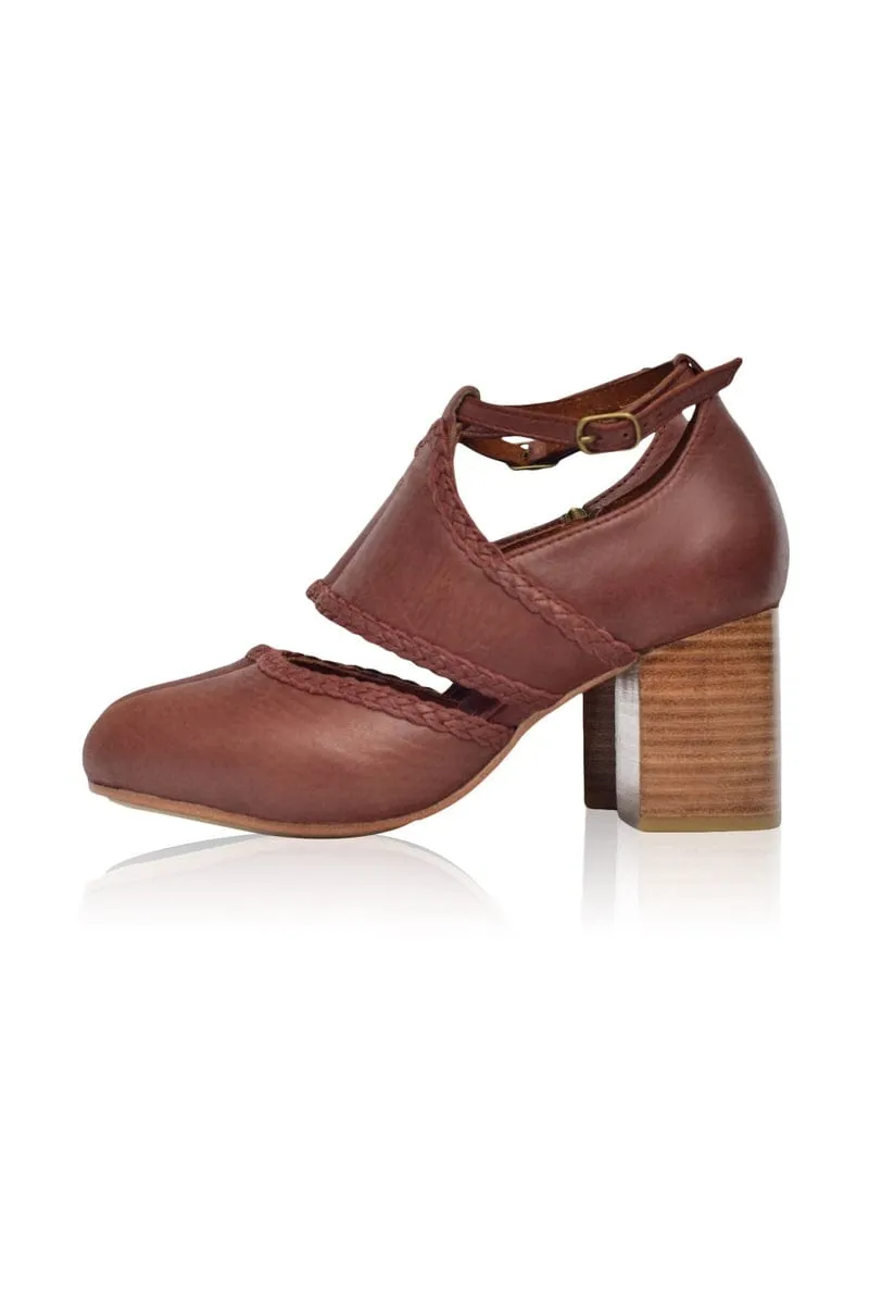 Ladies Light Tan Leather Heels