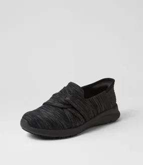 SUPERSOFT Kurses Black Fabric Sneakers