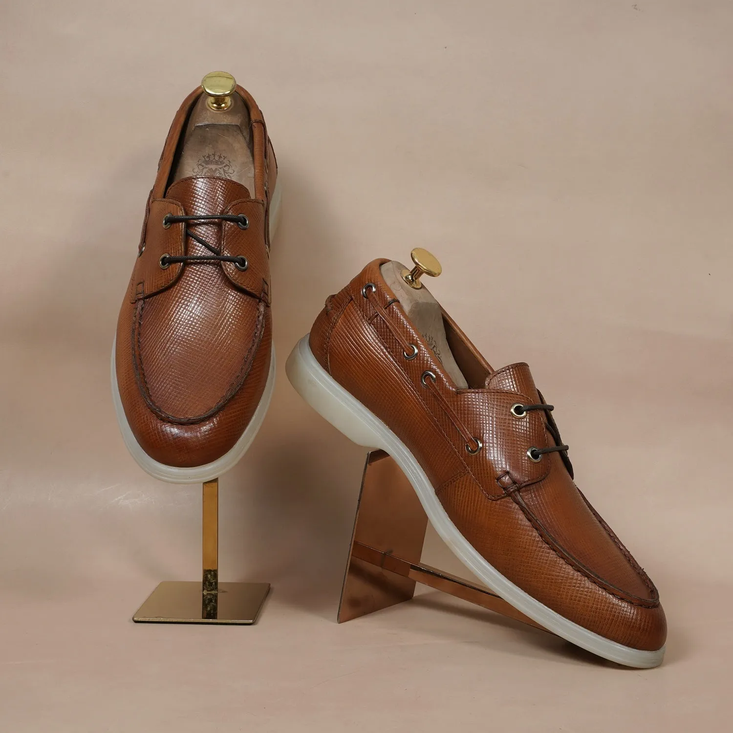 Tan Yacht Shoes in Saffiano leather