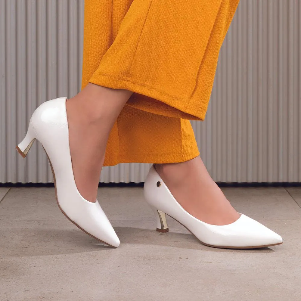 The Hanger White Women's Dress Pumps Tresmode