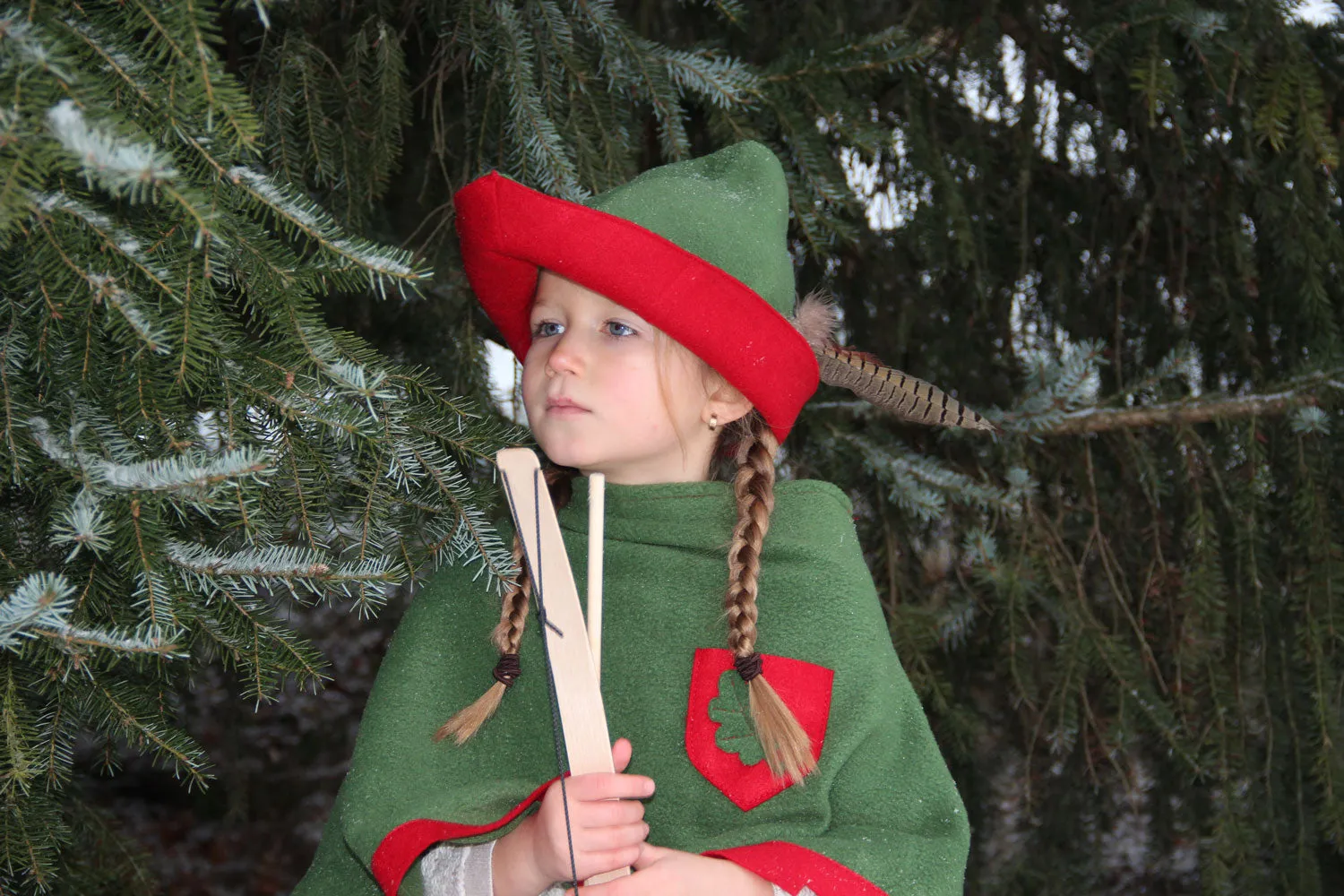 Vah Robin Hood Fleece Cape