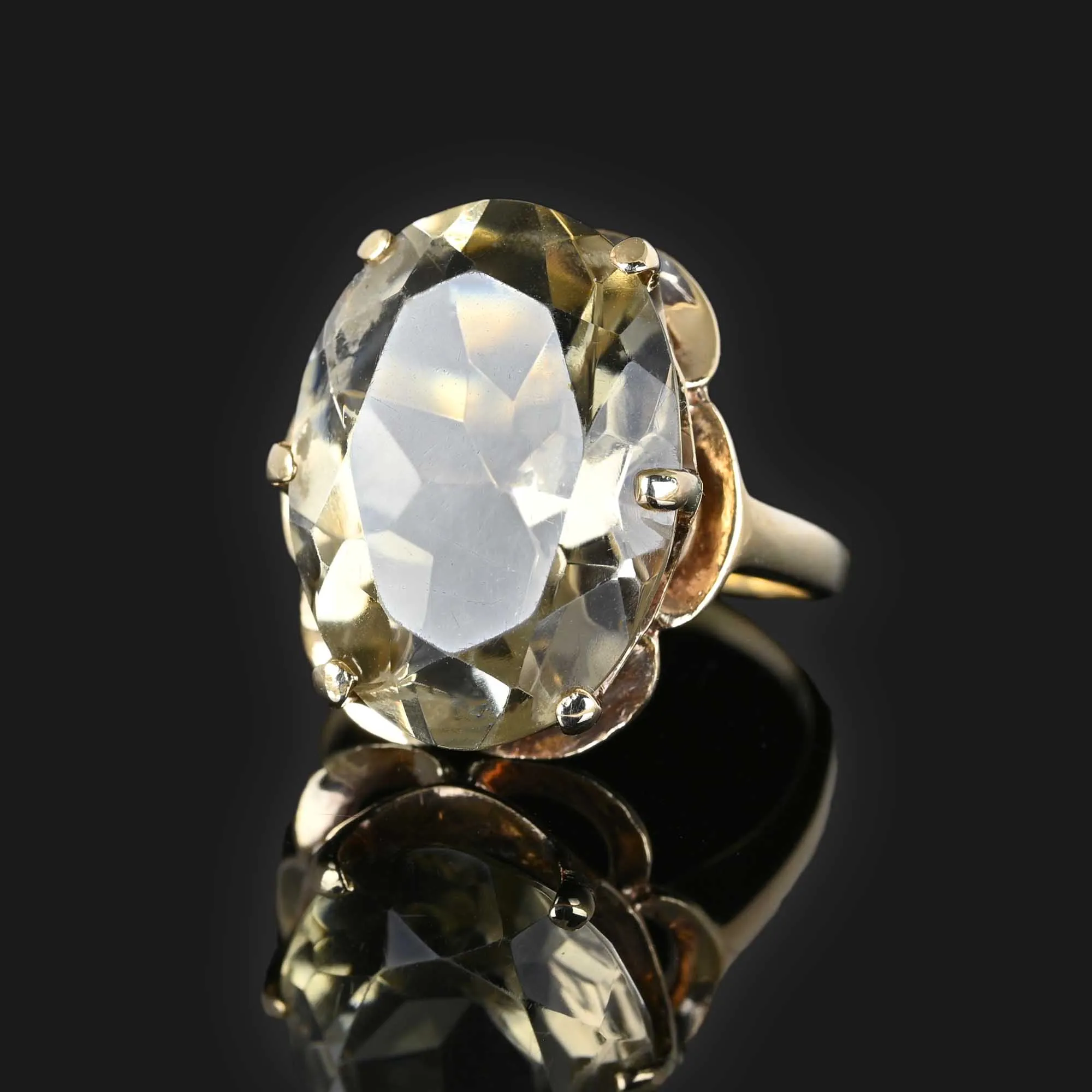 Vintage Buttercup Set Lemon Quartz Ring in 10K Gold